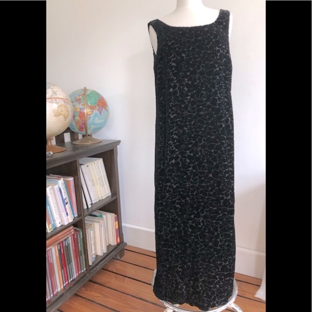 16W plus Vintage Jones Studio Silk Velvet  Column Dress